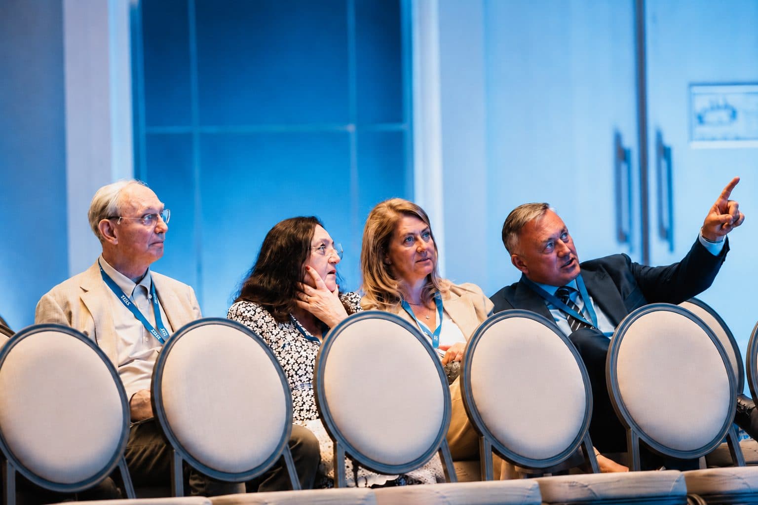 Medici Ama Optimex la un congres de oftalmologie