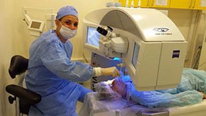 Ama-Optimex-Dr.-Miruna-Nicolae-VisuMax-ReLEx-SMILE
